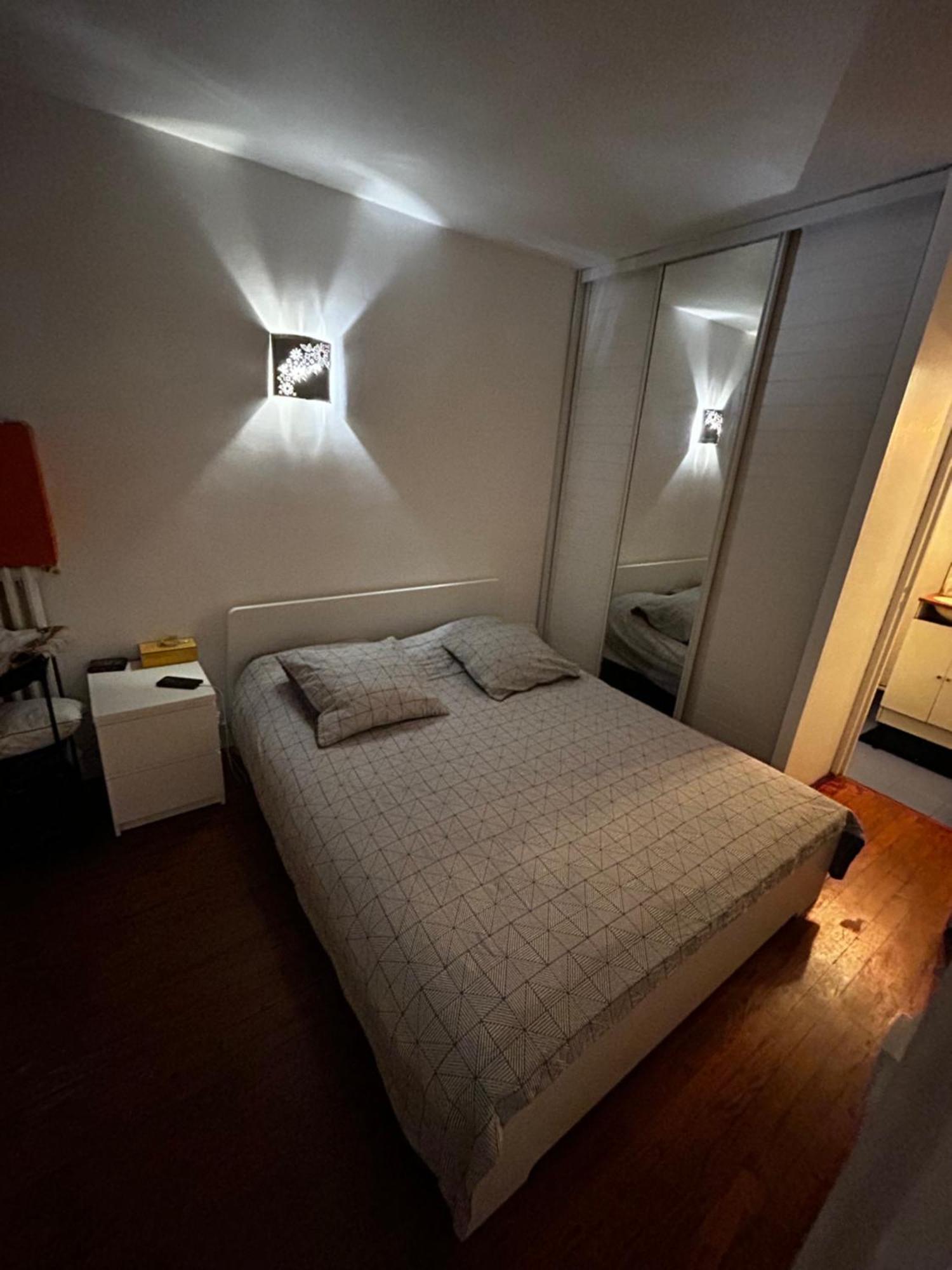 Appartement Meuble Tres Bien Situe ボローニュ・ビランクー エクステリア 写真